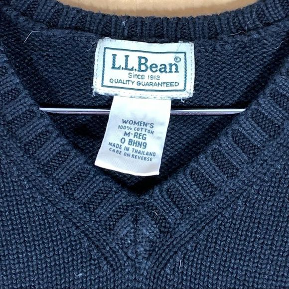 Vintage 90s L.L. Bean 100% Cotton Chunky Black V Neck Sweater Size M - Picture 2 of 3